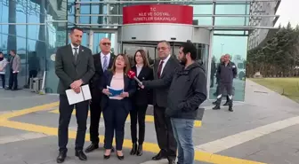 CHP Milletvekilleri Kayıp Çocuklar İçin Aile Bakanlığı'na Gitti. Gülizar Biçer Karaca: 'İhbar Hattımıza Kayıp 39 Çocuk Bilgisi Geldi'
