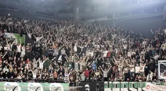 Pınar Karşıyaka'ya ceza yağdı