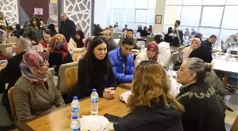 AK Parti Genel Başkan Yardımcısı Karaaslan: Bu süreci de el ele omuz omuza aşacağız