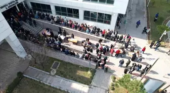 Beklemeye değen kuyruk
