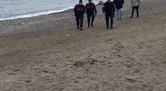 Denizdeki mayın sanılan cisim çöp poşeti çıktı