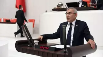 Ayhan Altıntaş kimdir? Kaç yaşında, nereli, mesleği ne? Ayhan Altıntaş'ın hayatı ve biyografisi!