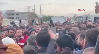 KAYMAKAM İLE ÜRETİCİLER GÖRÜŞTÜ, YOL AÇILDI