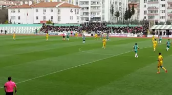 TFF 3. Lig: Amasyaspor: 0 Belediye Derincespor: 0