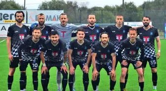 Yunusemre Belediyespor liderliğini devam ettirdi