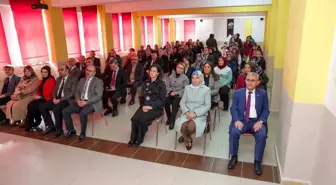Kütahya'da depremzede kadınlara yönelik konferans