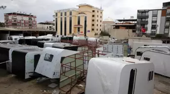 Manisalı 3 kuzen depremzedeler için karavan üretiyor