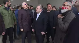 BAKAN VARANK, DEPREM BÖLGESİNDE SANAYİCİLERİ ZİYARET ETTİ