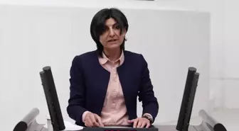 Sibel Özdemir: Kurumsuzlaşmayı, Kadrosuzlaşmayı, Kuralsızlaşmayı, Kurumların İçinin Boşaltılmasını Bu Deprem Tam Anlamıyla Ortaya Çıkardı