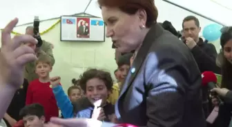 Akşener'in Hatay'da, Depremin 34. Gününde Dinlediği Depremzede: 'İnşaatta Yatıyoruz, Çadırımız Yok'