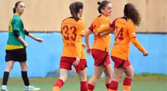 71 şut çeken Galatasaray Kadın Futbol Takımı, Kireçburnu'nu 13-0 mağlup etti