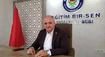 Miran: 'İstiklal Marşı tarihi bir meydan okuyuştur'