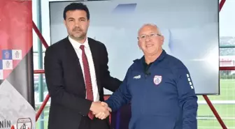 Altınordu'da Hasan Özer imzaladı