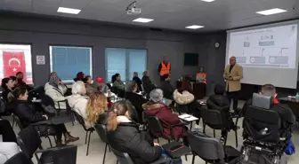 Gemlik'in Afet Destek Gönüllüleri Eğitimlere Başladı
