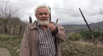 Sinop'ta Naylon Barakada Yaşayan Öztürk: 'Tek Kat Barınak İstiyorum Bana Saray Lazım Değil'