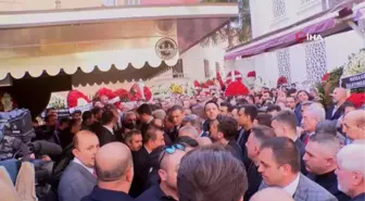 Binali Yıldırım'ın annesi Fahriye Yıldırım son yolculuğuna uğurlandı