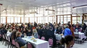 Başkan Atabay, depremzedeler için düzenlenen dostluk ve dayanışma yemeğine katıldı