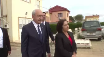 Kemal Kılıçdaroğlu'ndan, Adıyaman'daki İsias Hotel'de Hayatını Kaybeden KKTC'li Genç Sporcuların Ailelerine Taziye Ziyareti