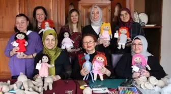 Gönüllü anneler depremzede çocuklar için seferber oldu