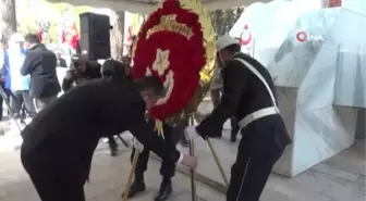 Deprem bölgesi Osmaniye'de şehitler anıldı