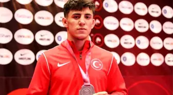 U23 Avrupa Güreş Şampiyonası'nda Tolga Özbek Avrupa ikincisi oldu