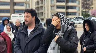 Sunucu ve oyuncu Ezgi Sertel'in babası son yolculuğu uğurlandı