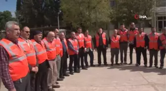 İmamlar 'Ya Allah Bismillah' deyip orman yangını gönüllüsü oldu