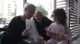 Hatay'a 4 ay önce taşındılar, enkazdan mutfak kapısı sayesinde kurtuldular
