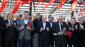 Kılıçdaroğlu, Deprem Bölgesi Gaziantep'te Yeşilkent Mezarlığı'nı Ziyaret Etti