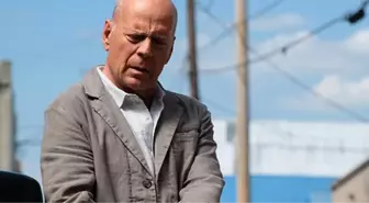 Bruce Willis... VEDA FİLMİ VİZYONA GİRİYOR!