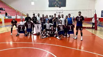 Yenişehirli voleybolcular bir üst lig için mücadele edecek