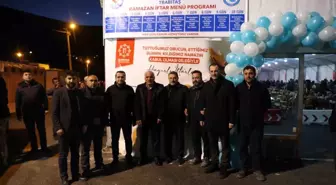 İlk iftarlarında depremzedeleri yalnız bırakmadılar
