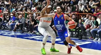 Anadolu Efes: 83-99