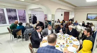 Emet'te depremzede ailelere iftar yemeği