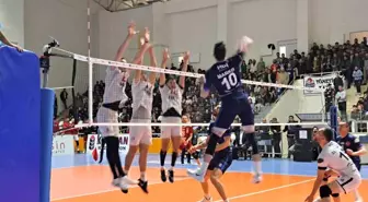 Efeler Ligi: TÜRŞAD: 3 Galatasaray: 1