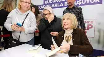 Gazeteci-Yazar Ayşe Kulin, Küçükçekmeceli kadınlarla buluştu