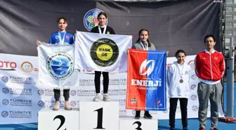 Gemlik Belediyespor Ankara'dan madalya ile döndü