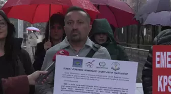 Türkiye'nin Farklı Bölgelerinden, Milli Eğitim Bakanlığı Önüne Gelen Ücretli Öğretmenler, 'Kadro' İstiyor: 'Ailem Şu An Çadırda Kalıyor Bu Maaşla...