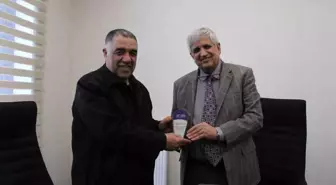 Depremzedelere destek için emekliliğini istedi