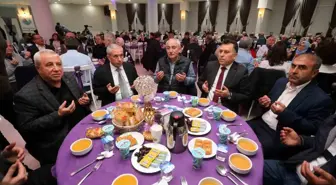 Başkan Yaşar, Yenifakılılarla iftar sofrasında buluştu