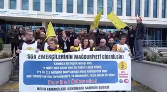 Bes Samsun Şubesi, Sgk İl Müdürlüğü Önünde Eylem Yaptı: 'Sgk Emekçilerinin 11 Yıldır Gasp Edilen Hakları Derhal Ödensin'