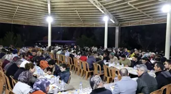 Marmaris Belediyesi, Çamlı Mahallesi'nde iftar yemeği verdi