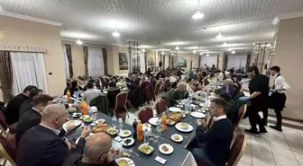 Bayburt'ta depremzedelere iftar programı düzenlendi