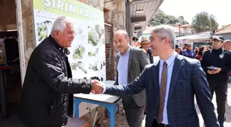 Marmaris Belediye Başkanı Oktay, Bozburun'da vatandaşlarla bir araya geldi