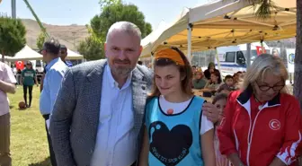 Başkanvekili Pehlivan: 'Farkındayız, hep yanlarındayız'