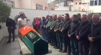 Kadıköy'de eşi tarafından öldürülen hakim toprağa verildi