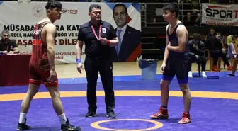 Yaşar Doğu 17 Yaş Altı Serbest Güreş Türkiye Şampiyonası, Samsun'da başladı