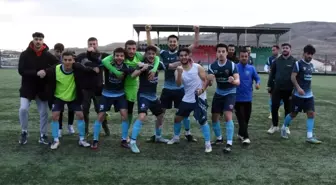 Akkışlaspor lige tutundu