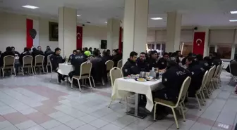 Polis ekipleri sahur sofrasında bir araya geldi