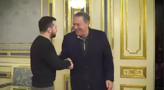 Zelenski, eski ABD Dışişleri Bakanı Pompeo ile görüştü